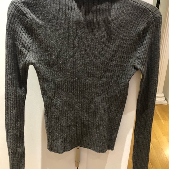Zara Turtleneck in Grey - Picture 6 of 8